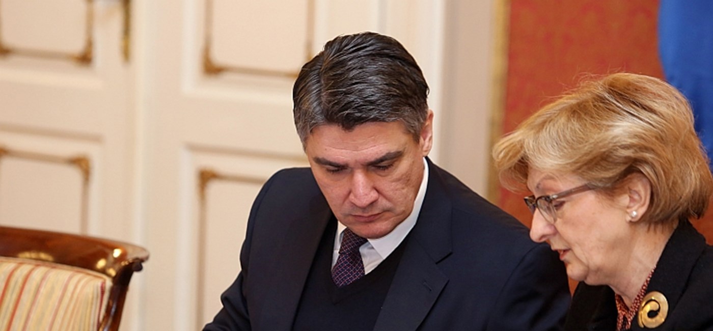 Vlada nastavlja sufinancirati troškove prijevoza učenika srednjih škola